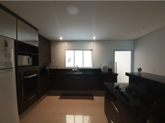 Imagem Sobrado com 3 Quartos à Venda, 320 m² em Jardim Santa Terezinha - São Paulo