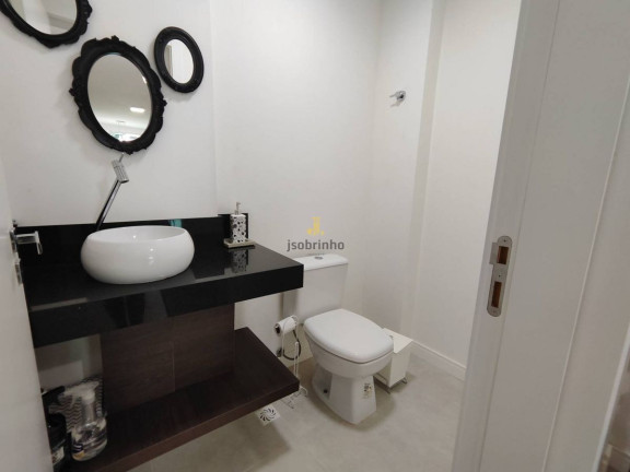 Imagem Apartamento com 3 Quartos para Temporada, 137 m² em Meia Praia - Itapema Imagem Apartamento com 3 Quartos para Temporada, 137 m² em Meia Praia - Itapema