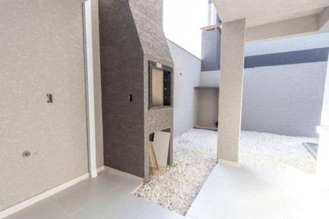 Imagem Casa de Condomínio com 3 Quartos à Venda, 105 m² em Xaxim - Curitiba
