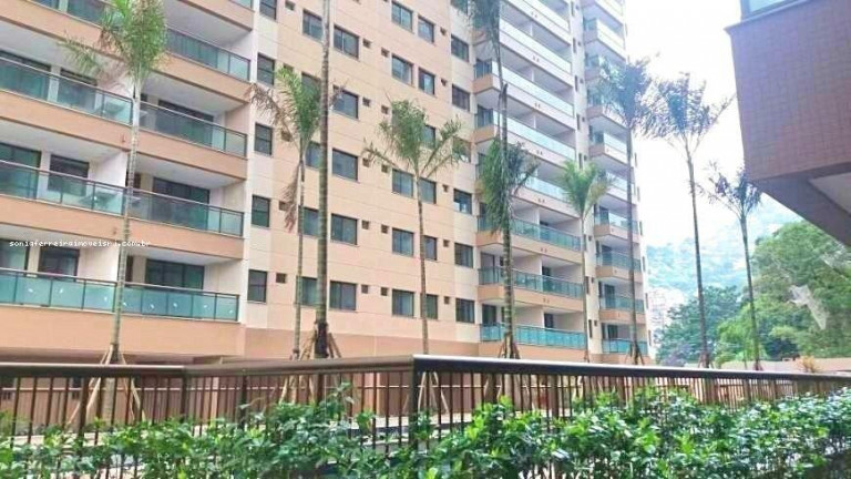Imagem Apartamento com 3 Quartos à Venda, 75 m² em Tijuca - Rio De Janeiro