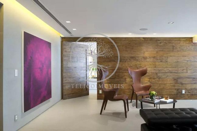Imagem Apartamento com 3 Quartos à Venda, 335 m²