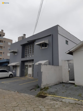 Imagem Edifício Residencial com 18 Quartos à Venda, 440 m² em Trindade - Florianópolis Imagem Edifício Residencial com 18 Quartos à Venda, 440 m² em Trindade - Florianópolis