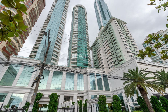 Apartamento com 4 Quartos à Venda, 284 m² em Centro - Balneário Camboriú