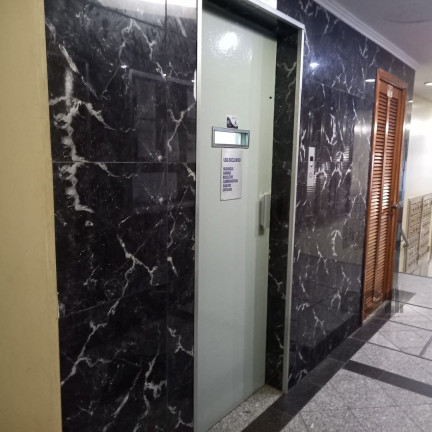 Imagem Apartamento com 1 Quarto à Venda, 42 m² em Cidade Baixa - Porto Alegre Imagem Apartamento com 1 Quarto à Venda, 42 m² em Cidade Baixa - Porto Alegre