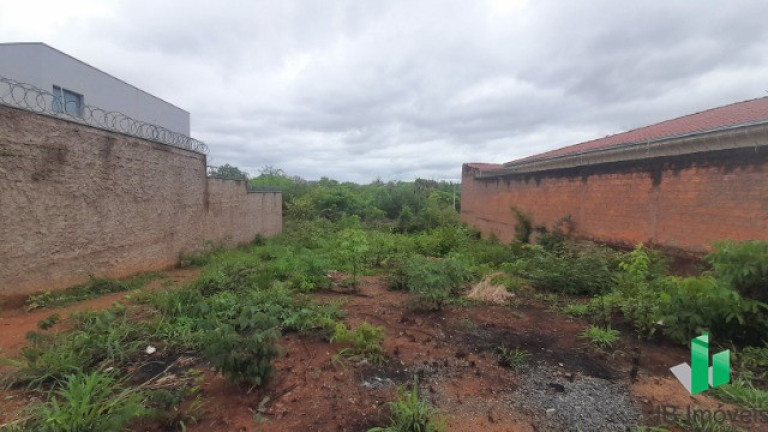 Imagem Terreno à Venda, 390 m² em Ibituruna - Montes Claros Imagem Terreno à Venda, 390 m² em Ibituruna - Montes Claros
