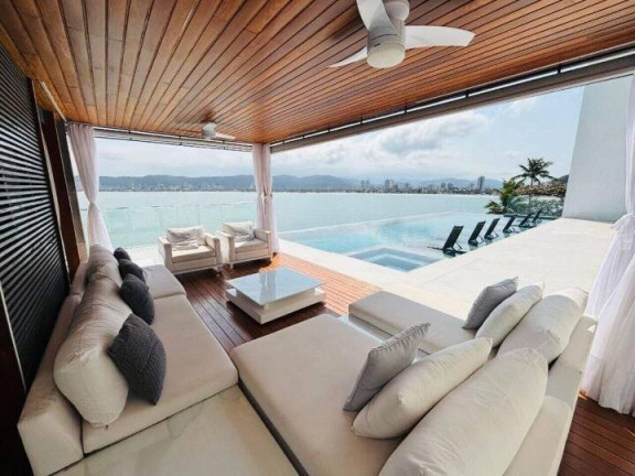 Imagem Casa com 8 Quartos à Venda, em Península - Guarujá Imagem Casa com 8 Quartos à Venda, em Península - Guarujá