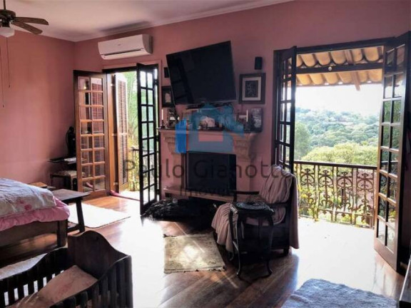 Imagem Casa com 3 Quartos à Venda, 1.475 m² em Nova Fazendinha - Carapicuíba Imagem Casa com 3 Quartos à Venda, 1.475 m² em Nova Fazendinha - Carapicuíba