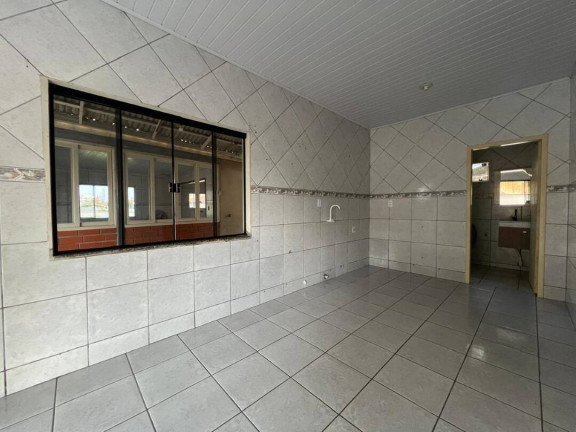 Imagem Casa à Venda, em Joinville Imagem Casa à Venda, em Joinville