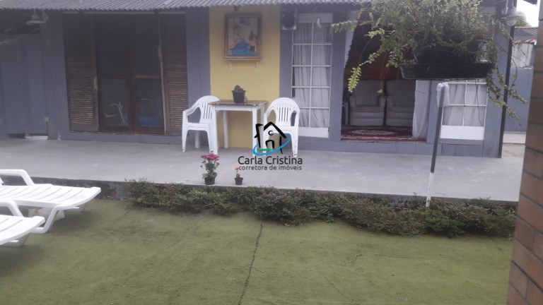 Imagem Casa com 5 Quartos à Venda, 150 m² em Gaivotas - Matinhos Imagem Casa com 5 Quartos à Venda, 150 m² em Gaivotas - Matinhos