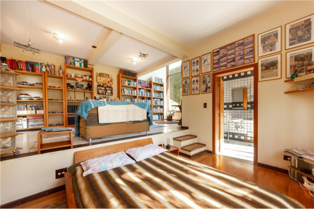 Imagem Casa com 3 Quartos à Venda, 1.110 m² em Granja Viana Ii - Cotia Imagem Casa com 3 Quartos à Venda, 1.110 m² em Granja Viana Ii - Cotia