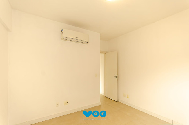 Imagem Imóvel com 1 Quarto à Venda, 60 m² em Vila João Pessoa - Porto Alegre Imagem Imóvel com 1 Quarto à Venda, 60 m² em Vila João Pessoa - Porto Alegre