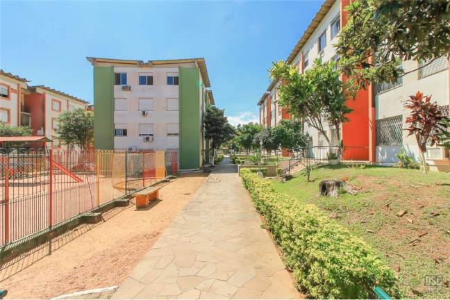 Imagem Imóvel com 2 Quartos à Venda, 52 m² em Vila Nova - Porto Alegre Imagem Imóvel com 2 Quartos à Venda, 52 m² em Vila Nova - Porto Alegre