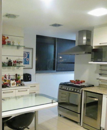 Imagem Apartamento com 4 Quartos à Venda, 200 m² em Barra Da Tijuca - Rio De Janeiro