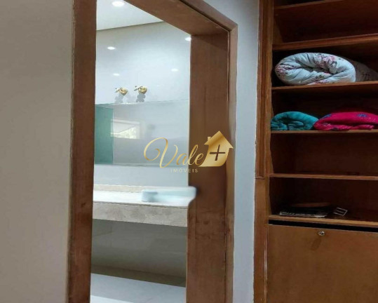 Imagem Casa com 3 Quartos à Venda, 300 m² em Condomínio Parque Vale Dos Lagos - Jacareí Imagem Casa com 3 Quartos à Venda, 300 m² em Condomínio Parque Vale Dos Lagos - Jacareí