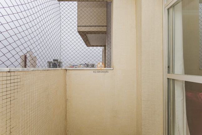 Imagem Imóvel com 3 Quartos à Venda, 94 m² em Cristo Rei - Curitiba Imagem Imóvel com 3 Quartos à Venda, 94 m² em Cristo Rei - Curitiba