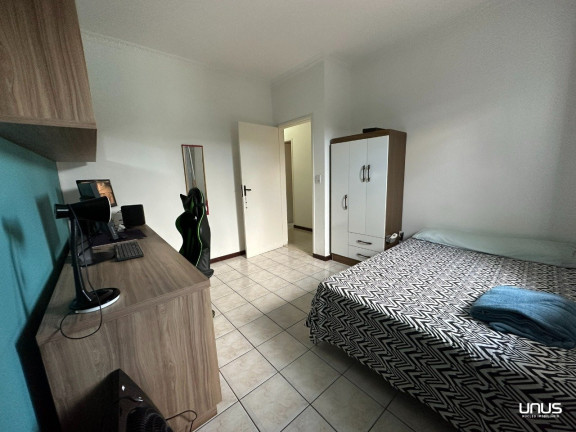 Imagem Casa com 3 Quartos à Venda, 288 m² em Coloninha - Florianópolis Imagem Casa com 3 Quartos à Venda, 288 m² em Coloninha - Florianópolis