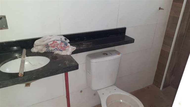 Imagem Casa com 2 Quartos à Venda, 10 m² em Maracanã - Praia Grande Imagem Casa com 2 Quartos à Venda, 10 m² em Maracanã - Praia Grande