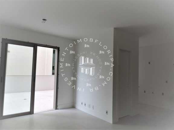 Apartamento com 2 Quartos à Venda, 129 m² em Centro - Florianópolis