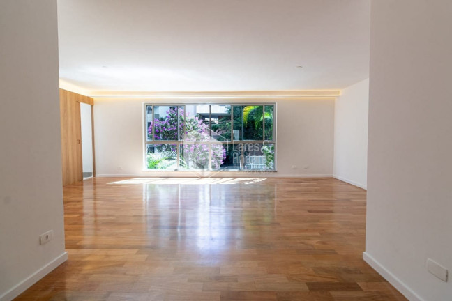 Imagem Apartamento com 3 Quartos à Venda, 136 m² em Jardim Paulista - São Paulo Imagem Apartamento com 3 Quartos à Venda, 136 m² em Jardim Paulista - São Paulo