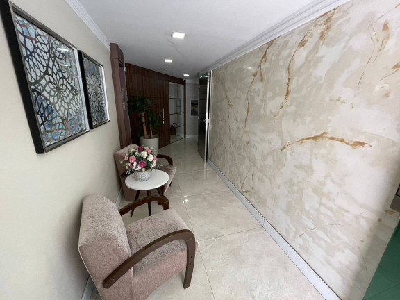 Imagem Apartamento com 3 Quartos à Venda, em Centro - Balneário Camboriú Imagem Apartamento com 3 Quartos à Venda, em Centro - Balneário Camboriú