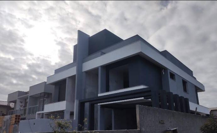 Imagem Casa com 3 Quartos à Venda, 170 m² em São João Do Rio Vermelho - Florianópolis