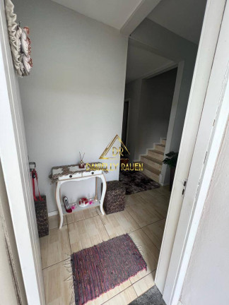 Imagem Casa com 3 Quartos à Venda, em Penha Imagem Casa com 3 Quartos à Venda, em Penha