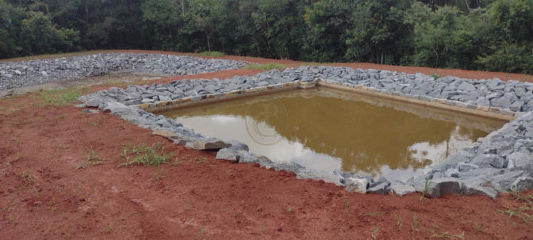 Imagem Chácara com 3 Quartos à Venda, 120 m² em Centro - Guaratinguetá