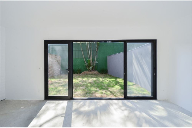 Imagem Casa com 3 Quartos à Venda, 470 m² em Jardim Leonor - São Paulo Imagem Casa com 3 Quartos à Venda, 470 m² em Jardim Leonor - São Paulo