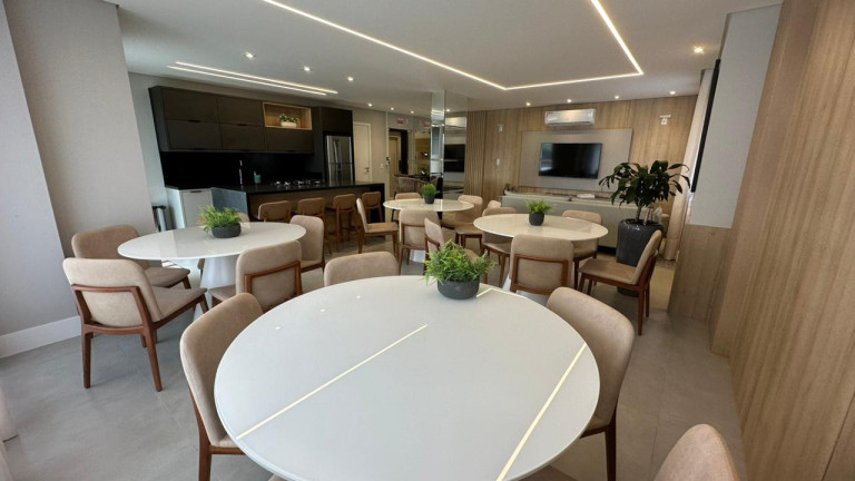 Imagem Apartamento com 2 Quartos à Venda, 75 m² em Barreiros - São José