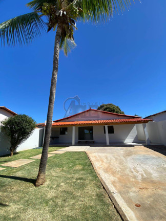 Imagem Casa com 3 Quartos à Venda, 400 m² em Vila Atlântida - Montes Claros Imagem Casa com 3 Quartos à Venda, 400 m² em Vila Atlântida - Montes Claros