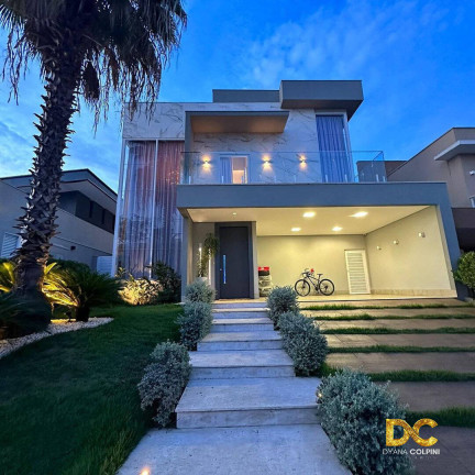 Casa de Condomínio com 4 Quartos à Venda, 370 m² em Jardim Imperial - Cuiabá