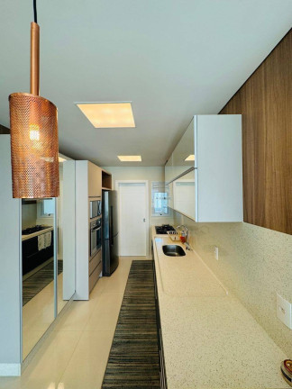 Imagem Apartamento com 4 Quartos para Alugar, 140 m² em Centro - Balneário Camboriú