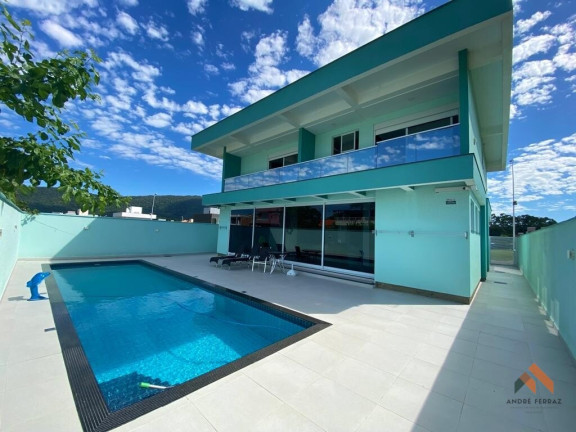 Imagem Casa com 4 Quartos à Venda, 300 m²