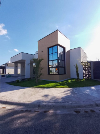 Imagem Casa com 3 Quartos à Venda, 320 m² em Taubaté Imagem Casa com 3 Quartos à Venda, 320 m² em Taubaté