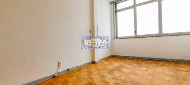 Imagem Apartamento com 3 Quartos à Venda, 128 m² em Leme - Rio De Janeiro Imagem Apartamento com 3 Quartos à Venda, 128 m² em Leme - Rio De Janeiro