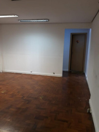 Imagem Sala Comercial à Venda, 107 m² em República - São Paulo Imagem Sala Comercial à Venda, 107 m² em República - São Paulo