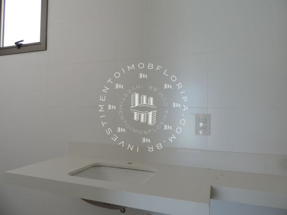Imagem Cobertura com 3 Quartos à Venda, 213 m² em Jurerê - Florianópolis Imagem Cobertura com 3 Quartos à Venda, 213 m² em Jurerê - Florianópolis