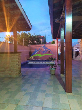 Imagem Casa com 2 Quartos à Venda, 175 m² em Nova Cerejeira - Atibaia Imagem Casa com 2 Quartos à Venda, 175 m² em Nova Cerejeira - Atibaia