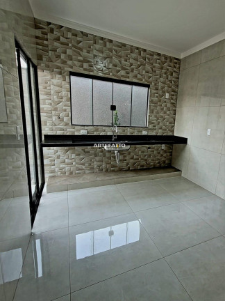 Imagem Casa com 2 Quartos à Venda, 126 m² Imagem Casa com 2 Quartos à Venda, 126 m²