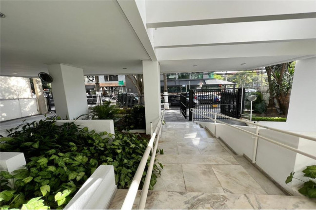 Imagem Apartamento com 3 Quartos à Venda, 116 m² em Itaim Bibi - São Paulo