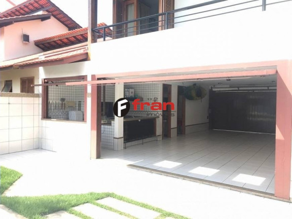 Imagem Casa com 3 Quartos à Venda, 450 m² em Córrego Grande - Florianópolis
