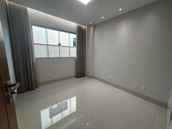 Imagem Sobrado com 3 Quartos para Alugar, 307 m² em Condomínio Do Lago - Goiânia Imagem Sobrado com 3 Quartos para Alugar, 307 m² em Condomínio Do Lago - Goiânia