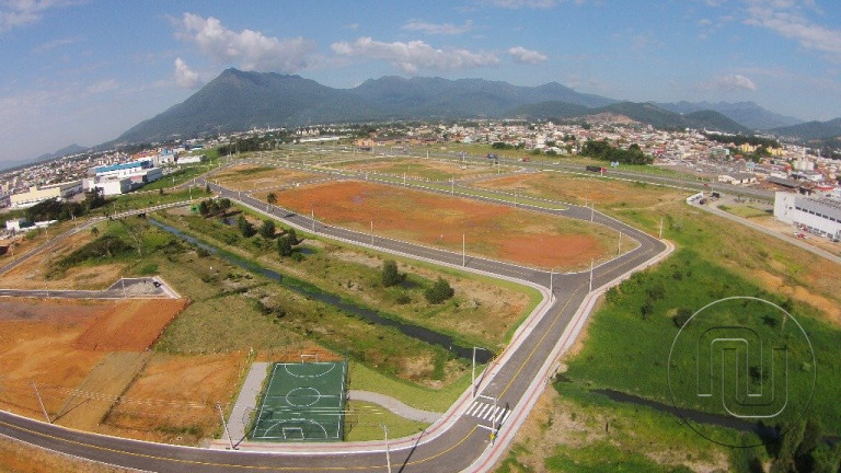 Imagem Terreno à Venda, 765 m² em Barra Do Aririú - Palhoça