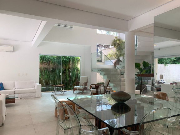 Imagem Imóvel com 6 Quartos à Venda, em Riviera - Bertioga Imagem Imóvel com 6 Quartos à Venda, em Riviera - Bertioga