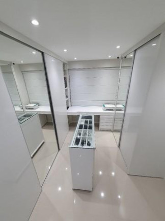 Imagem Apartamento com 4 Quartos à Venda, 225 m² em Barra Da Tijuca - Rio De Janeiro