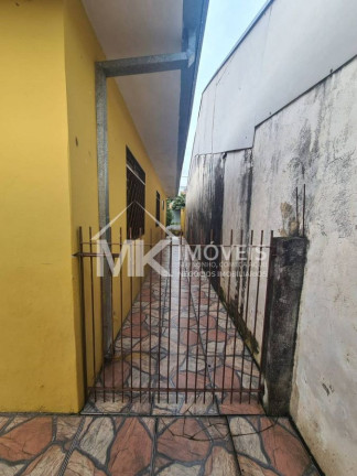 Imagem Casa com 3 Quartos à Venda, 220 m² em Capão Da Imbuia - Curitiba Imagem Casa com 3 Quartos à Venda, 220 m² em Capão Da Imbuia - Curitiba