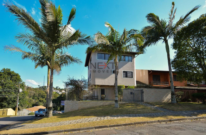Imagem Casa com 4 Quartos à Venda, 225 m² em Pilarzinho - Curitiba