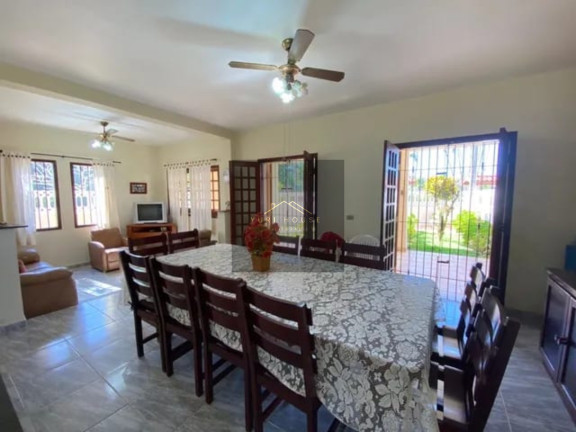 Imagem Casa com 5 Quartos à Venda, 350 m² em Maranduba - Ubatuba Imagem Casa com 5 Quartos à Venda, 350 m² em Maranduba - Ubatuba