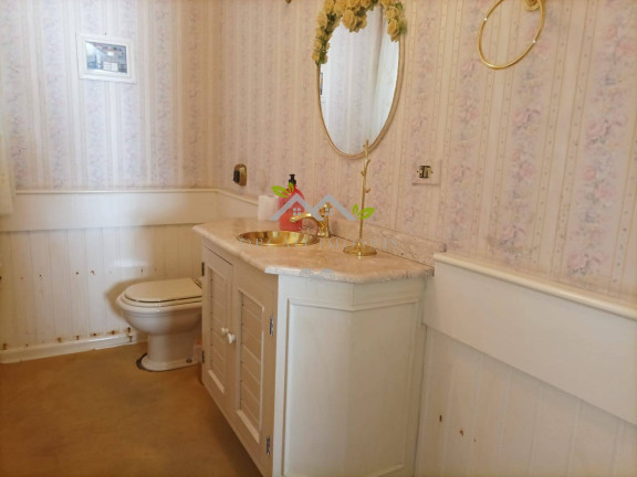 Imagem Casa com 3 Quartos à Venda, 400 m² em Alto Do Capivari - Campos Do Jordão Imagem Casa com 3 Quartos à Venda, 400 m² em Alto Do Capivari - Campos Do Jordão