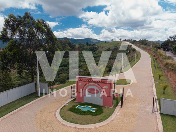 Imagem Terreno à Venda, 2.073 m² em Estrada De Toledo - Extrema